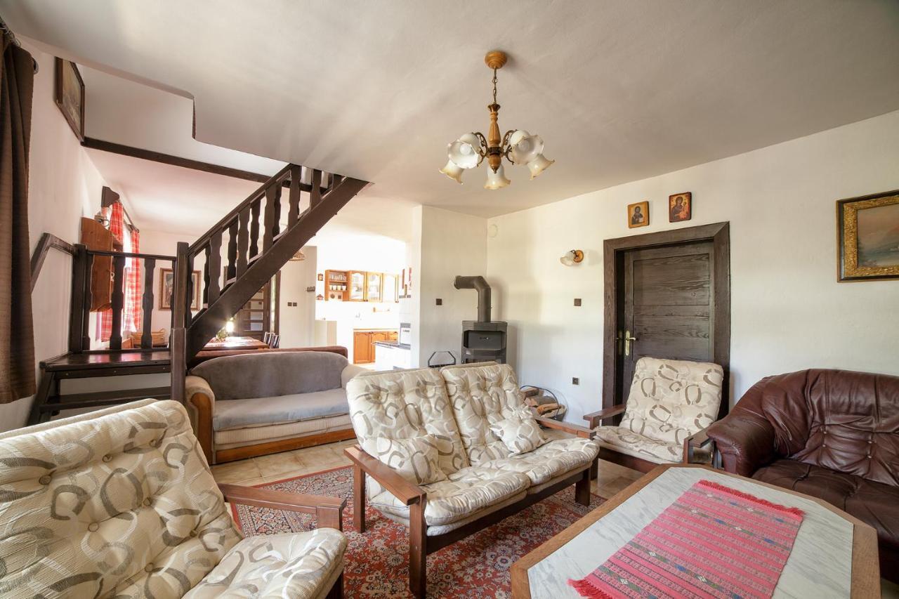 Prazdninovy Dom Eliska*** Villa Rajecka Lesna ภายนอก รูปภาพ