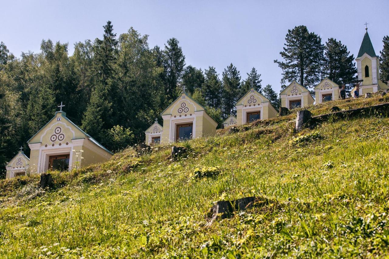Prazdninovy Dom Eliska*** Villa Rajecka Lesna ภายนอก รูปภาพ